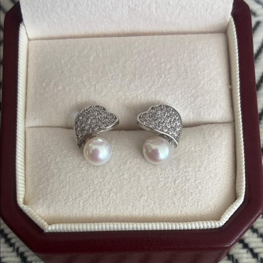 Elegant Silver and Pearl Heart Earrings